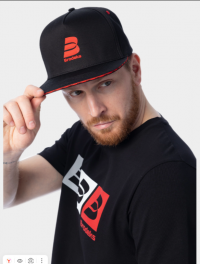 Бейсболка Brodeks KM131, красный